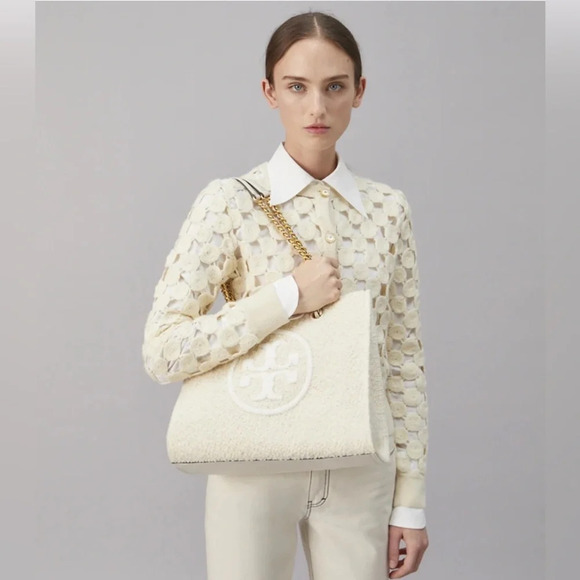 TORY BURCH ELLA LOGO CREAM BOUCLE TOTE BAG LEATHER/CHAIN HANDLE NWT $698 RARE - Picture 5 of 13